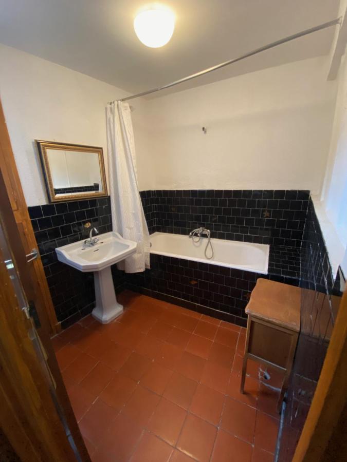 Os-Thel, Chambres A Louer Tautavel Buitenkant foto